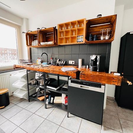 Zentrales Grosszuegiges Apartment Mit Dachterrasse! Bochum Buitenkant foto